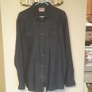 Wrangler shirt